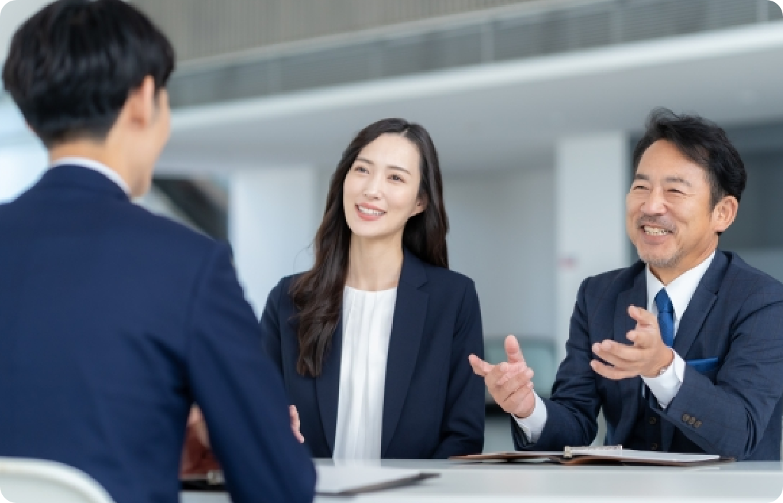 採用業務の「手間」から解放し、効率的な採用を実現