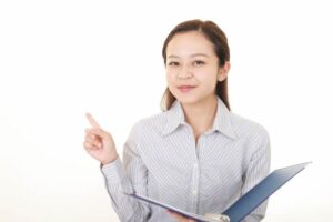 自社は有料と無料のどっち?費用別の違いを解説!