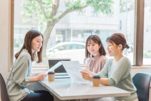 継続的な評価と参考意見の活用