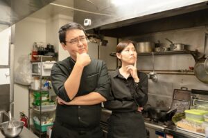 接客業界の離職率の背景と影響